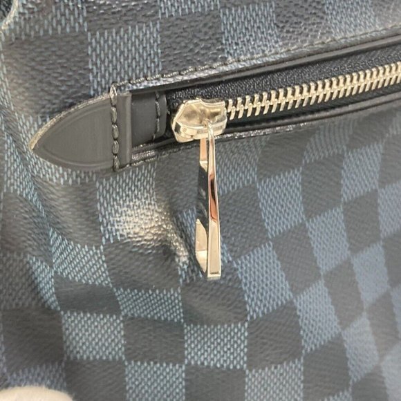LOUIS VUITTON Damier Cobalt Messenger Greenwich Crossbody Shoulder Bag - Picture 4 of 16